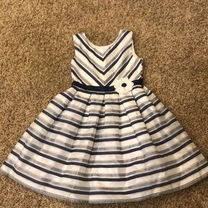 White/Navy stripes dress